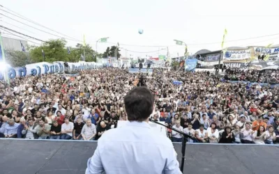 “EL TURCO” YAMIL DORA, JUNTO A TOLOSA PAZ Y KICILLOF EN EL DIA DE LA LEALTAD PERONISTA.